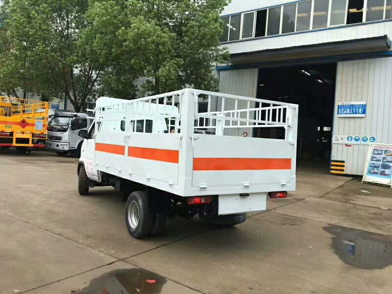 東風俊風3.3米(藍牌)氣瓶車