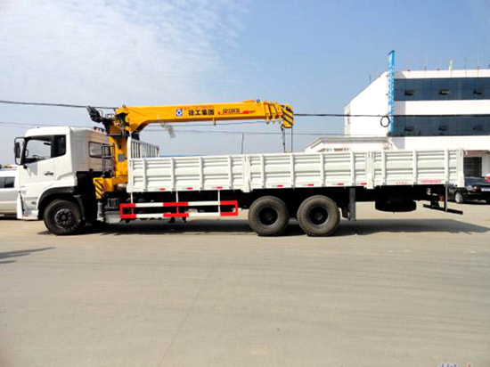 東風天龍后雙橋12噸隨車吊