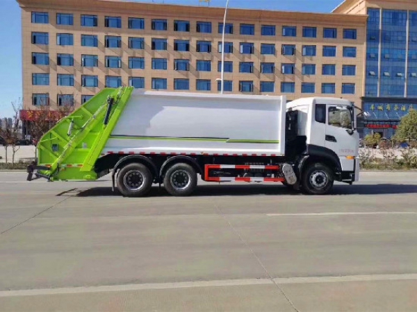 東風(fēng)天龍國(guó)六18~20方壓縮式垃圾車(chē)