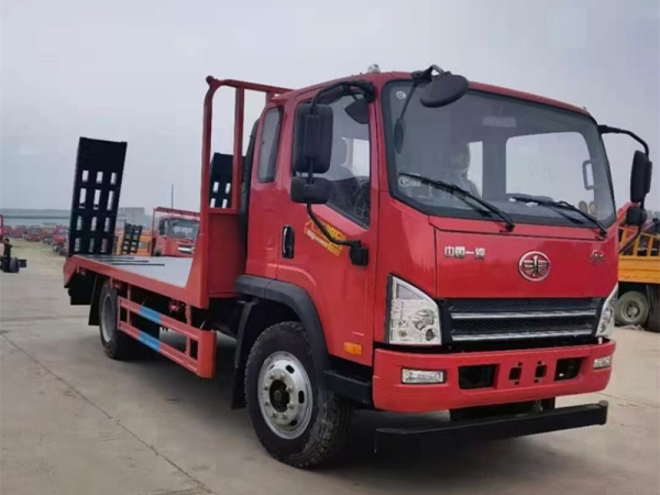 解放大王黃牌平板拖車