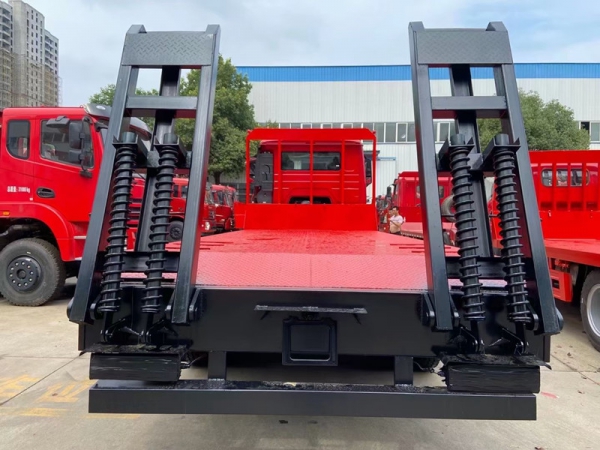 重汽浩瀚國六平板運(yùn)輸車